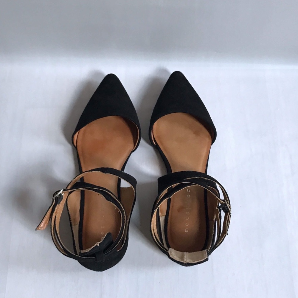 NWOT d'orsay Strappy Flats • Size 7.5 - Picture 8 of 8